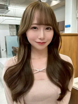 ロング カラー ✨顔まわりカット ✨渋谷人気No.1✨のヘアスタイル