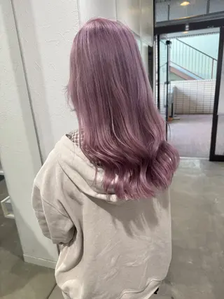 ロング カラー ハイトーン/レイヤー /艶カラー🎀のヘアスタイル
