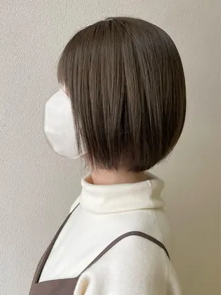 ショート 沢田 瞳のヘアスタイル