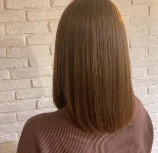 ミディアム いいじま あきねのヘアスタイル