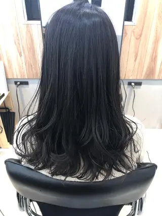 セミロング カラー OFF YUYAのヘアスタイル