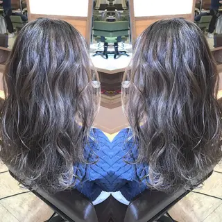 セミロング カラー 青木 茂樹⭐️ 透明感カラーのヘアスタイル