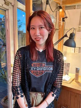 ミディアム カラー iru所属・mi kiのヘアスタイル