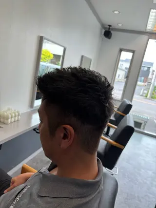 メンズ 丸山 雷世のヘアスタイル