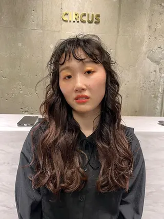 ロング パーマ ヘアアレンジ フクシマ ココのヘアスタイル