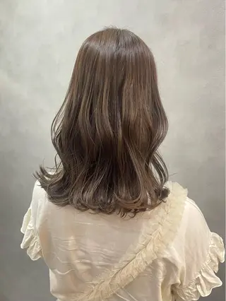 セミロング ANNA 🧸のヘアスタイル