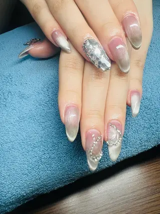 ネイル Haru_Nail所属・Haru Nailのネイルデザイン