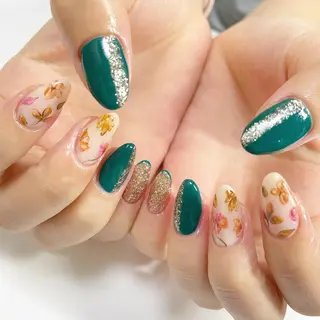 ネイル Minami 🍓のネイルデザイン