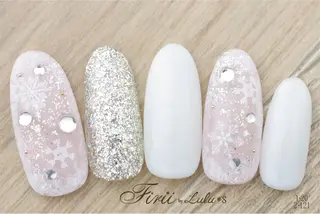 ネイル ルルズ レッスンルームのネイルデザイン
