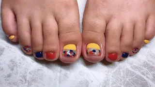 ネイル 内田 奈津美のネイルデザイン