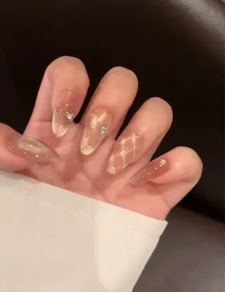 ネイル H&B 楊のネイルデザイン