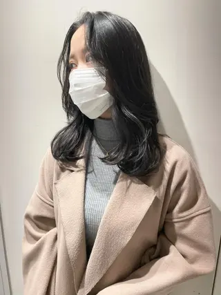 セミロング カラー SALOWIN原宿iori B１階所属・🫧美髪育成美容師 WASHIZU🫧のヘアスタイル