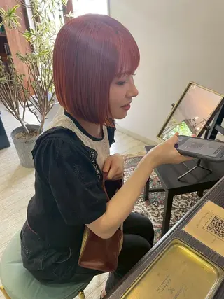 ショート カラー 韓国ボブ👩🇰🇷 小野絢未のヘアスタイル