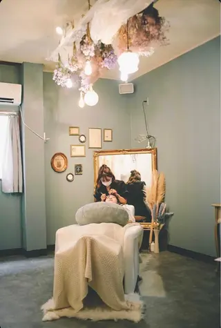 マツエク・マツパ 玉木 育実のヘアスタイル