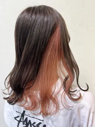 ロング カラー mana .のヘアスタイル