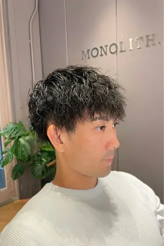 ショート パーマ 髪質改善/縮毛/トリ ートメント/平野広大のヘアスタイル
