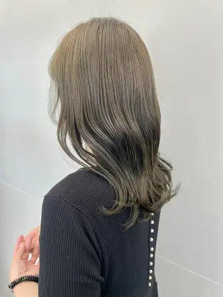 セミロング カラー ダブルカラー🦖 /髪質改善⚡️しおりのヘアスタイル