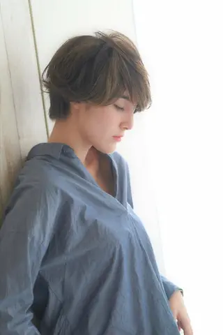ショート カラー GO TODAY SHAiRE SALON キラリトギンザ店所属・🐱higajo🐱 比嘉門(ヒガジョウ)のヘアスタイル