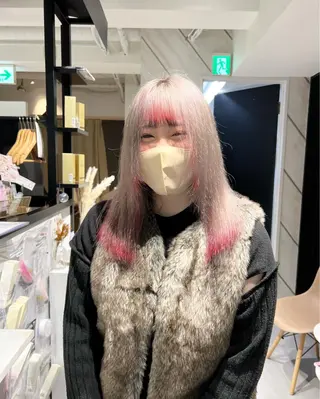 ミディアム デザイン🥇複雑履歴 ハイトーン特化のヘアスタイル