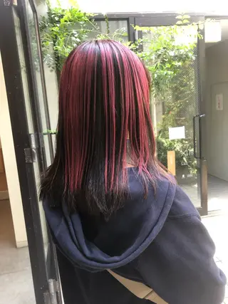 カラー yuragi所属・竹内 絢香のヘアスタイル