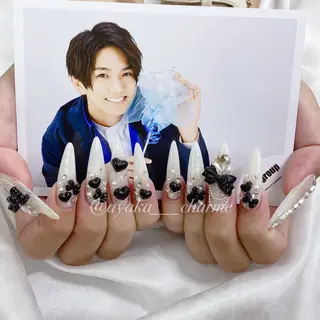 ネイル 青山 彩花のネイルデザイン