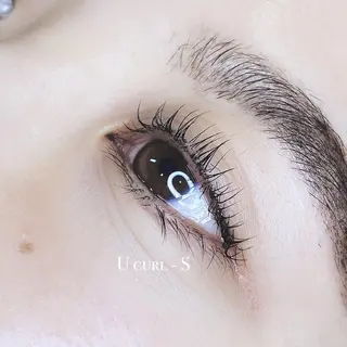 マツエク・マツパ hairdressing salon　mulum所属・Kasumi 店長のマツエク・マツパデザイン