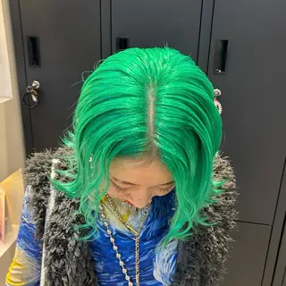 セミロング カラー mei 撮影モデル募集中！のヘアスタイル