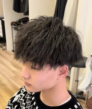 ショート パーマ メンズ Log所属・甲斐 匠悟のヘアスタイル