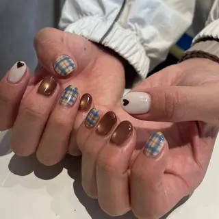 ネイル 高橋 麻里子のネイルデザイン