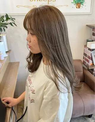 ロング カラー 上原 愛理のヘアスタイル