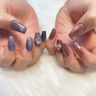 ネイル ゴテゴテ💙ワンホン リオナのネイルデザイン