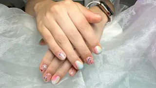 ネイル Hi beauty テイのネイルデザイン