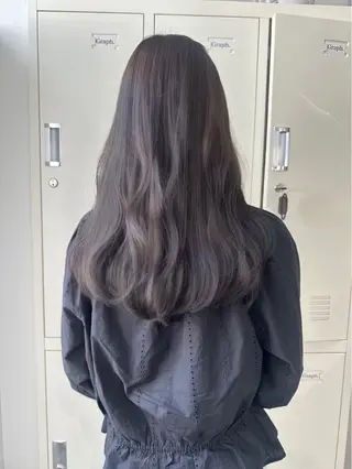 ロング カラー 原口 桃歌のヘアスタイル