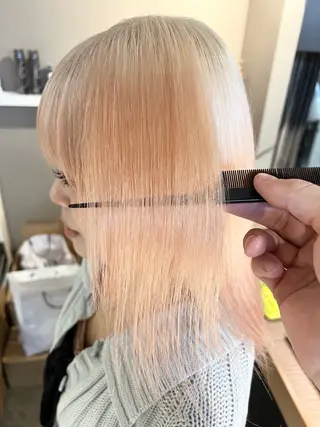 ミディアム カラー daiki 原宿のヘアスタイル