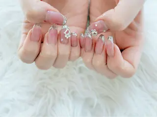 ネイル ESPOIR Nのネイルデザイン