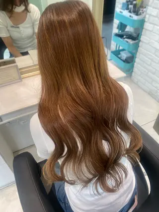 ロング カラー 鈴木 亜衣良のヘアスタイル