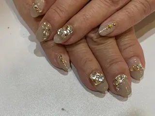 ネイル O. YUMIKOのネイルデザイン