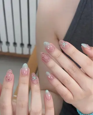 ネイル 高橋 ユキのネイルデザイン