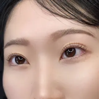 マツエク・マツパ ユイカ🐮暖色カラー / 再現スタイルのヘアスタイル