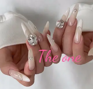 ネイル THE ONE 杉山のネイルデザイン