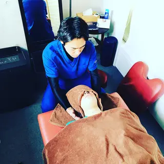 ロング メンズ キッズ 院長  新垣 樹のエステ・リラクイメージ