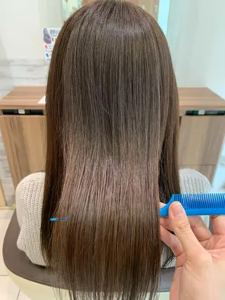ロング カラー ナカタケ ユウのヘアスタイル