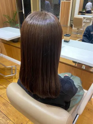 セミロング カラー 穂乃香 ショートパーマ☘️のヘアスタイル