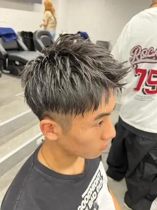 メンズ 🔥メンズカット＋ パーマの達人🔥のヘアスタイル