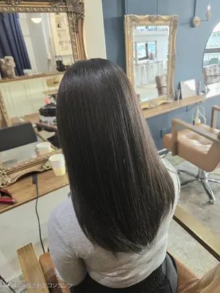 カラー 森田翔斗 顔周りレイヤーのヘアスタイル