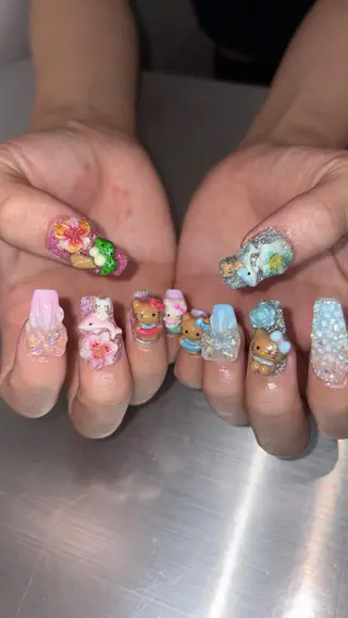 ネイル 👽個性派ネイル🎀 komachiのヘアスタイル