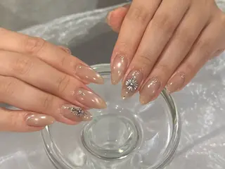 ネイル amiLe_ Yukino🎀のネイルデザイン