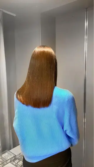 セミロング 岸本 理希のヘアスタイル