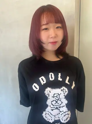 セミロング ミヨシマユ✨ チーフ就任記念🌈のヘアスタイル