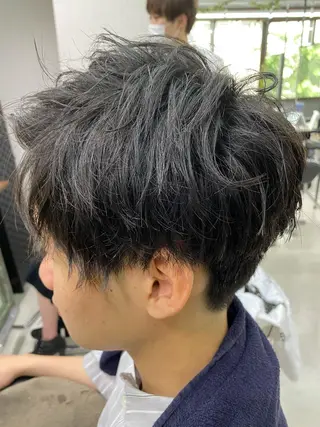 ショート カラー特化 横川　翔希のヘアスタイル